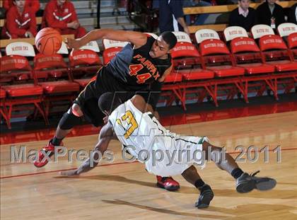 Thumbnail 2 in Fairfax vs. Eisenhower (Nike Extravaganza) photogallery.