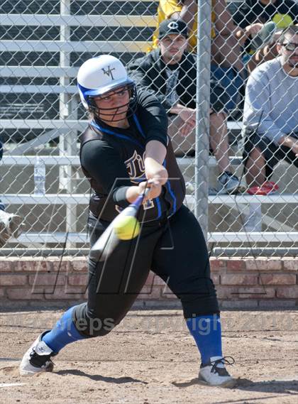 Thumbnail 3 in Cypress vs. Valencia photogallery.