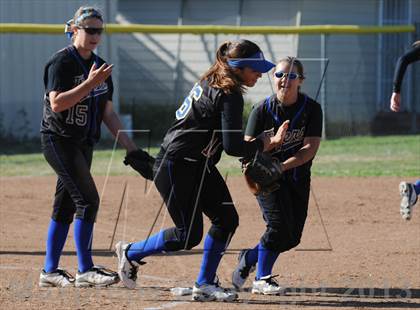 Thumbnail 2 in Cypress vs. Valencia photogallery.