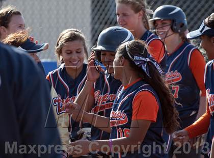 Thumbnail 3 in Cypress vs. Valencia photogallery.