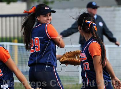 Thumbnail 1 in Cypress vs. Valencia photogallery.