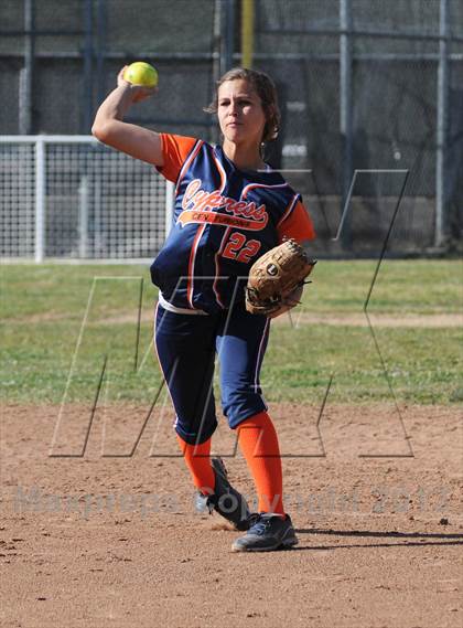 Thumbnail 2 in Cypress vs. Valencia photogallery.