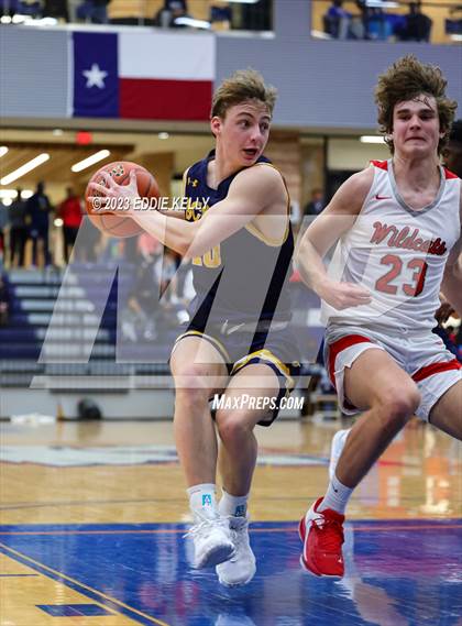 Thumbnail 3 in Lake Highlands vs. Highland Park (In-N-Out Tournament) photogallery.