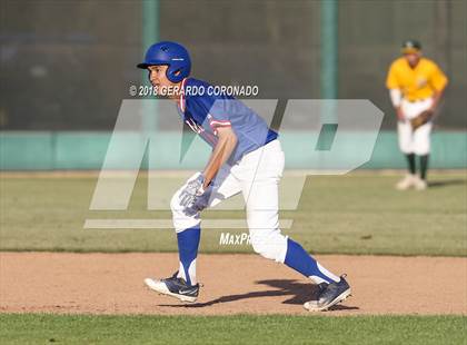 Thumbnail 3 in Christian Brothers vs. Rio Americano (CIF SJS D3 Playoff) photogallery.