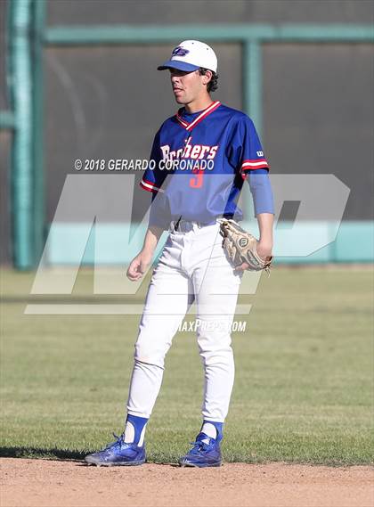Thumbnail 2 in Christian Brothers vs. Rio Americano (CIF SJS D3 Playoff) photogallery.
