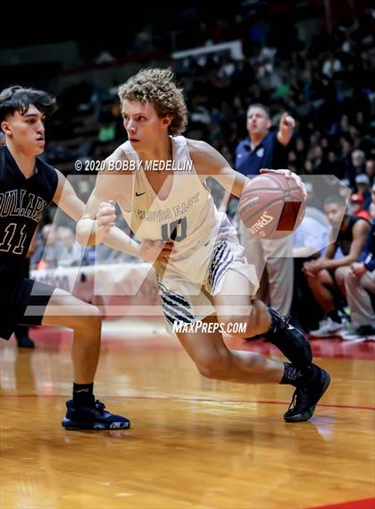 Thumbnail 2 in Bullard vs. Clovis East (CIF DI Central Section Championships) photogallery.