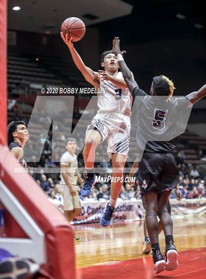 Thumbnail 2 in Bullard vs. Clovis East (CIF DI Central Section Championships) photogallery.