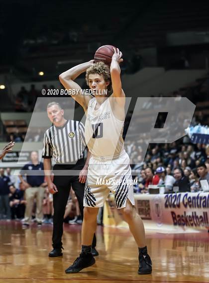 Thumbnail 3 in Bullard vs. Clovis East (CIF DI Central Section Championships) photogallery.