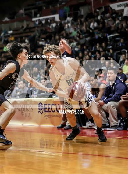 Thumbnail 3 in Bullard vs. Clovis East (CIF DI Central Section Championships) photogallery.
