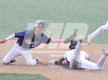 Thumbnail 2 in Bonita Vista vs. Point Loma (CIF SDS D1 Second Round Playoff) photogallery.