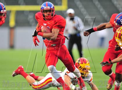 Thumbnail 2 in Oakdale vs. Serra ( CIF State D2 Final) photogallery.