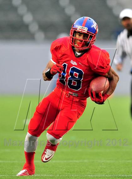 Thumbnail 3 in Oakdale vs. Serra ( CIF State D2 Final) photogallery.