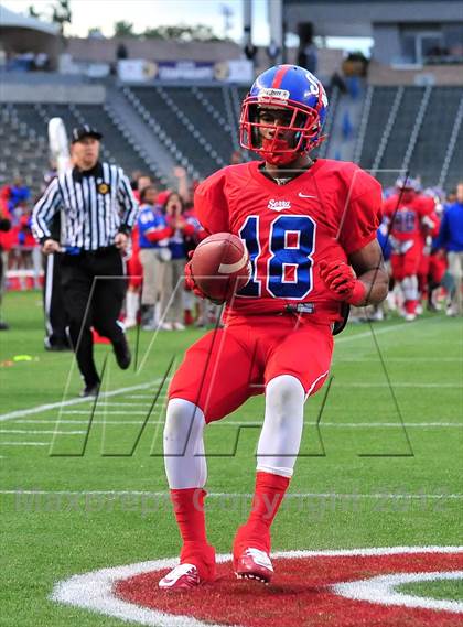 Thumbnail 1 in Oakdale vs. Serra ( CIF State D2 Final) photogallery.