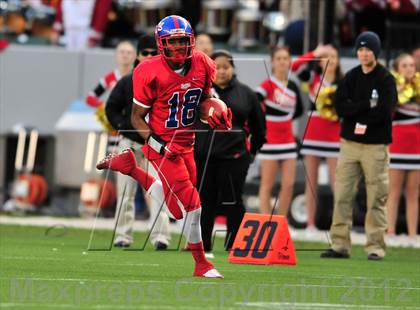 Thumbnail 3 in Oakdale vs. Serra ( CIF State D2 Final) photogallery.