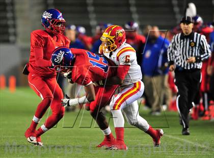 Thumbnail 3 in Oakdale vs. Serra ( CIF State D2 Final) photogallery.