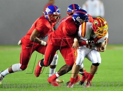 Thumbnail 3 in Oakdale vs. Serra ( CIF State D2 Final) photogallery.