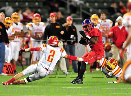 Thumbnail 2 in Oakdale vs. Serra ( CIF State D2 Final) photogallery.