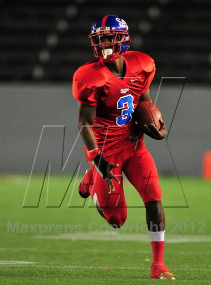 Thumbnail 2 in Oakdale vs. Serra ( CIF State D2 Final) photogallery.