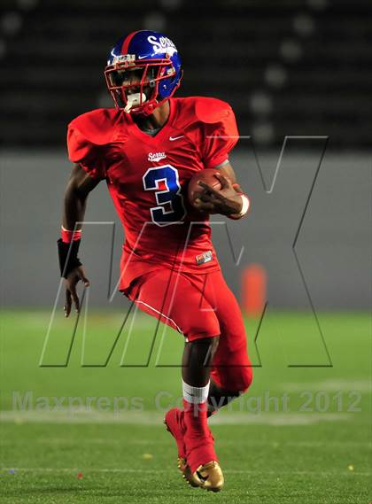Thumbnail 3 in Oakdale vs. Serra ( CIF State D2 Final) photogallery.