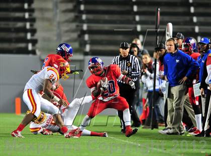 Thumbnail 3 in Oakdale vs. Serra ( CIF State D2 Final) photogallery.
