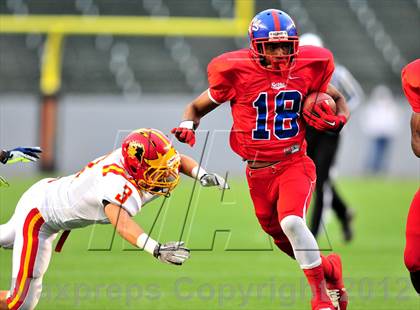 Thumbnail 3 in Oakdale vs. Serra ( CIF State D2 Final) photogallery.