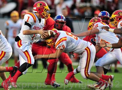 Thumbnail 1 in Oakdale vs. Serra ( CIF State D2 Final) photogallery.