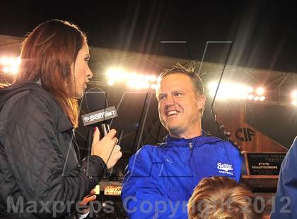 Thumbnail 1 in Oakdale vs. Serra ( CIF State D2 Final) photogallery.