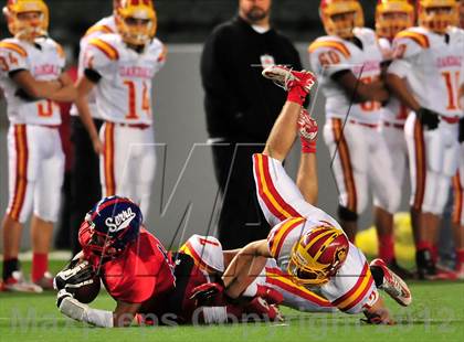 Thumbnail 1 in Oakdale vs. Serra ( CIF State D2 Final) photogallery.