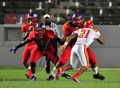 Thumbnail 3 in Oakdale vs. Serra ( CIF State D2 Final) photogallery.