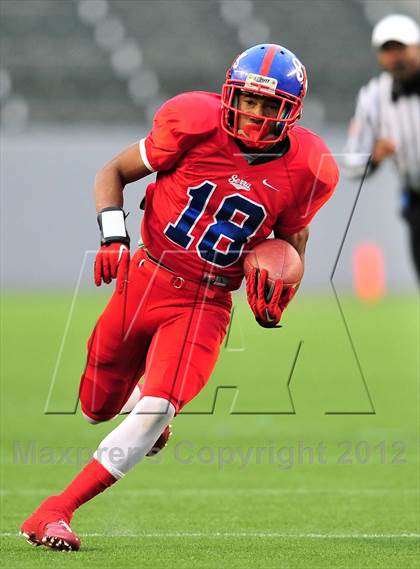 Thumbnail 1 in Oakdale vs. Serra ( CIF State D2 Final) photogallery.
