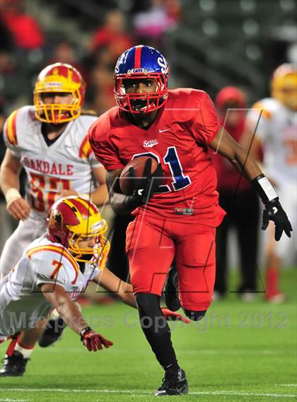Thumbnail 1 in Oakdale vs. Serra ( CIF State D2 Final) photogallery.