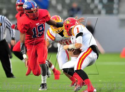 Thumbnail 2 in Oakdale vs. Serra ( CIF State D2 Final) photogallery.
