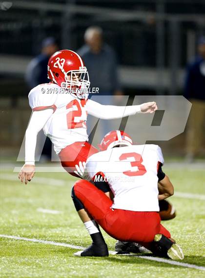 Thumbnail 3 in Bentonville West vs. Cabot photogallery.
