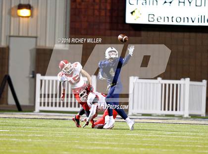 Thumbnail 3 in Bentonville West vs. Cabot photogallery.