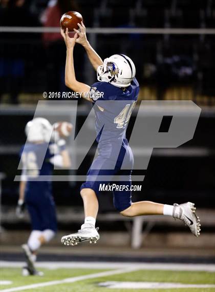 Thumbnail 1 in Bentonville West vs. Cabot photogallery.