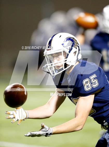 Thumbnail 3 in Bentonville West vs. Cabot photogallery.