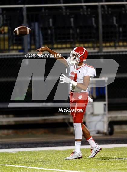 Thumbnail 1 in Bentonville West vs. Cabot photogallery.
