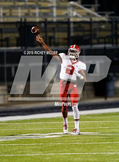 Thumbnail 2 in Bentonville West vs. Cabot photogallery.