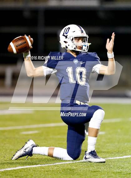 Thumbnail 1 in Bentonville West vs. Cabot photogallery.