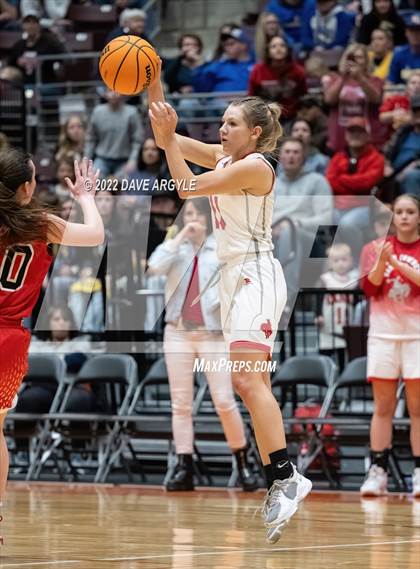 Thumbnail 1 in South Sevier vs. Kanab (UHSAA 2A Final) photogallery.