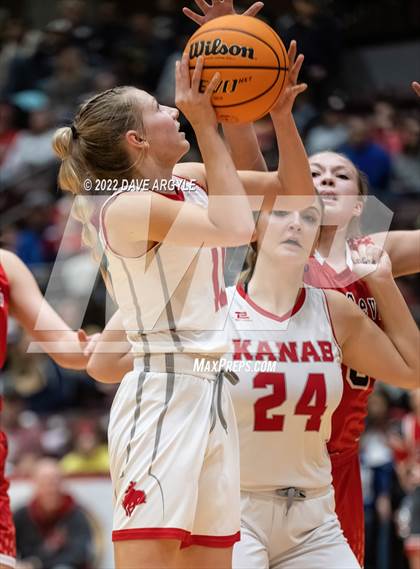 Thumbnail 2 in South Sevier vs. Kanab (UHSAA 2A Final) photogallery.