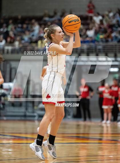 Thumbnail 2 in South Sevier vs. Kanab (UHSAA 2A Final) photogallery.
