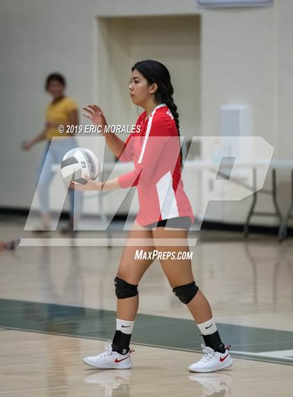 Thumbnail 2 in Kerman vs Hanford (Patriot Varsity Tournament) photogallery.