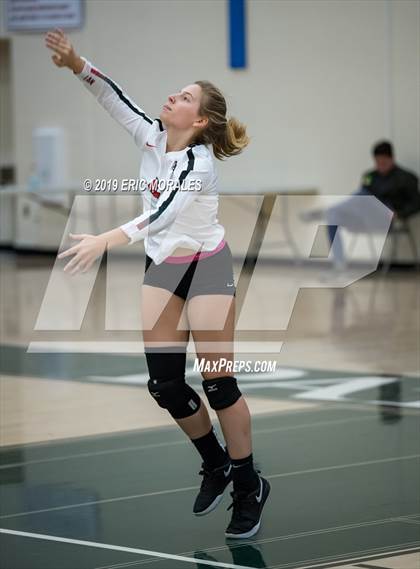 Thumbnail 2 in Kerman vs Hanford (Patriot Varsity Tournament) photogallery.