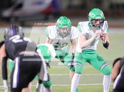 Thumbnail 3 in Sedgwick County vs. Sanford (CHSAA 8-Man State Championship) photogallery.