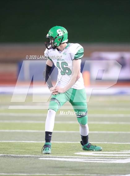 Thumbnail 3 in Sedgwick County vs. Sanford (CHSAA 8-Man State Championship) photogallery.