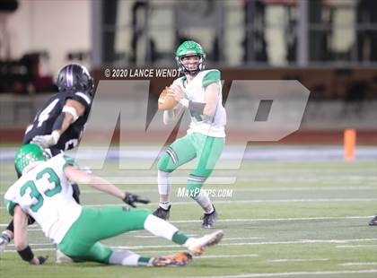 Thumbnail 1 in Sedgwick County vs. Sanford (CHSAA 8-Man State Championship) photogallery.