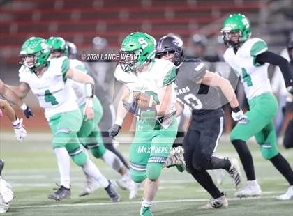 Thumbnail 3 in Sedgwick County vs. Sanford (CHSAA 8-Man State Championship) photogallery.