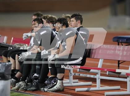 Thumbnail 1 in Sedgwick County vs. Sanford (CHSAA 8-Man State Championship) photogallery.