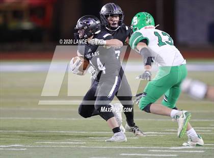 Thumbnail 3 in Sedgwick County vs. Sanford (CHSAA 8-Man State Championship) photogallery.